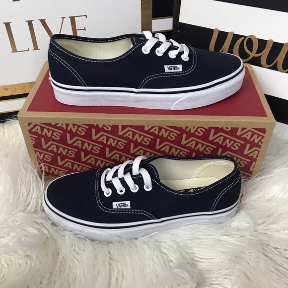 New VANS - Picture 3 of 7